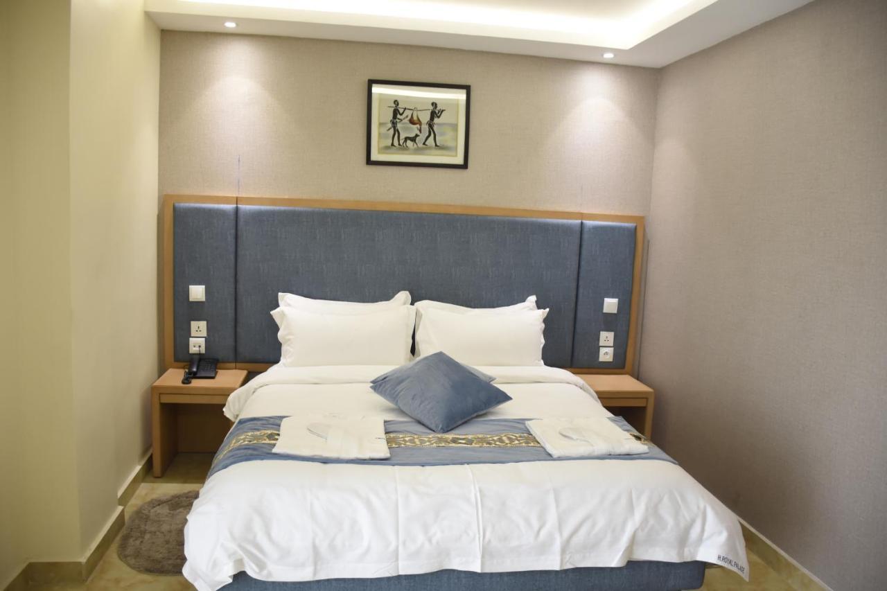 Hotel Royal Palace Douala Eksteriør bilde