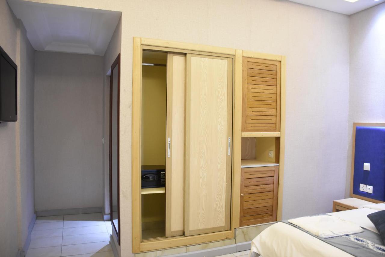 Hotel Royal Palace Douala Eksteriør bilde