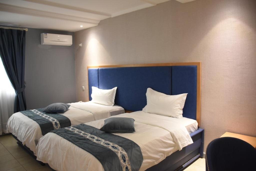 Hotel Royal Palace Douala Eksteriør bilde