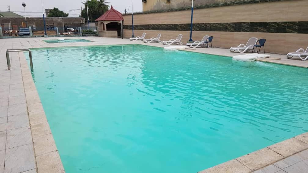 Hotel Royal Palace Douala Eksteriør bilde